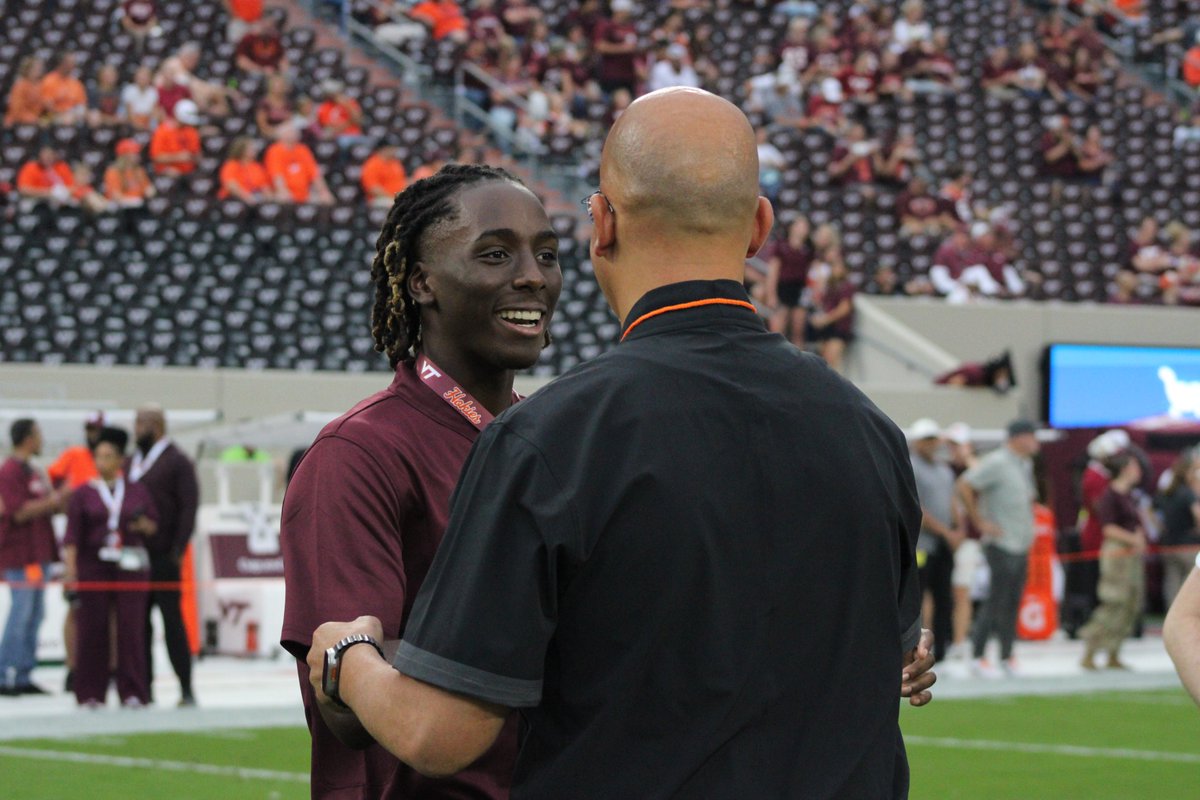 VTScoop247's tweet photo. Friday photos #3!

#Hokies https://t.co/ZbIvtKy1IL