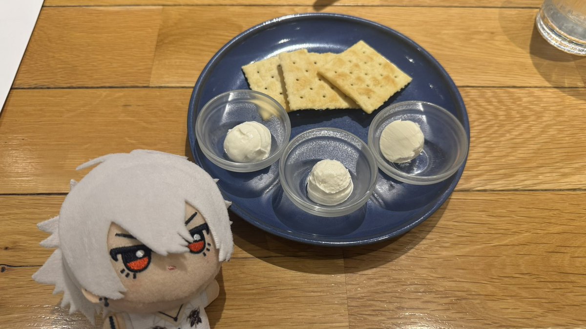 WinterTailer's tweet photo. ライブなので美味しいものをたくさん食べました https://t.co/w3ptzhEpLq