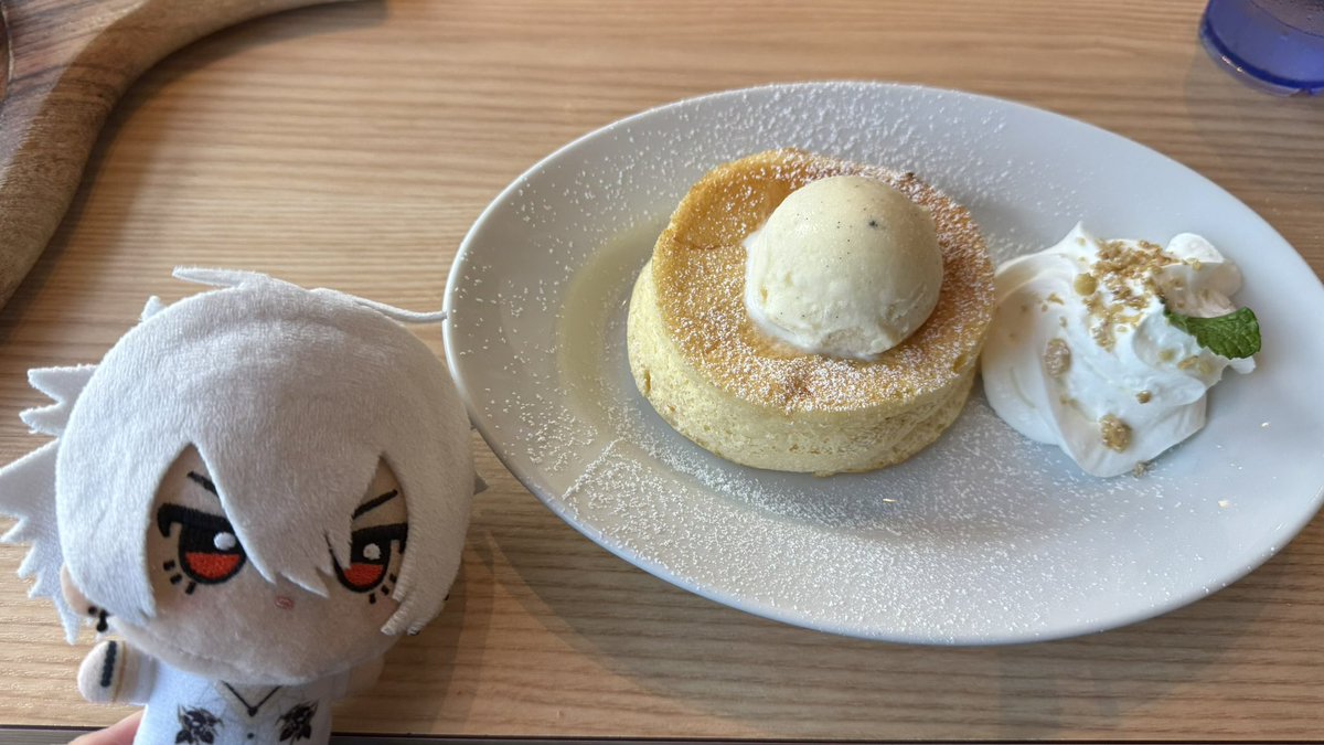 WinterTailer's tweet photo. ライブなので美味しいものをたくさん食べました https://t.co/w3ptzhEpLq