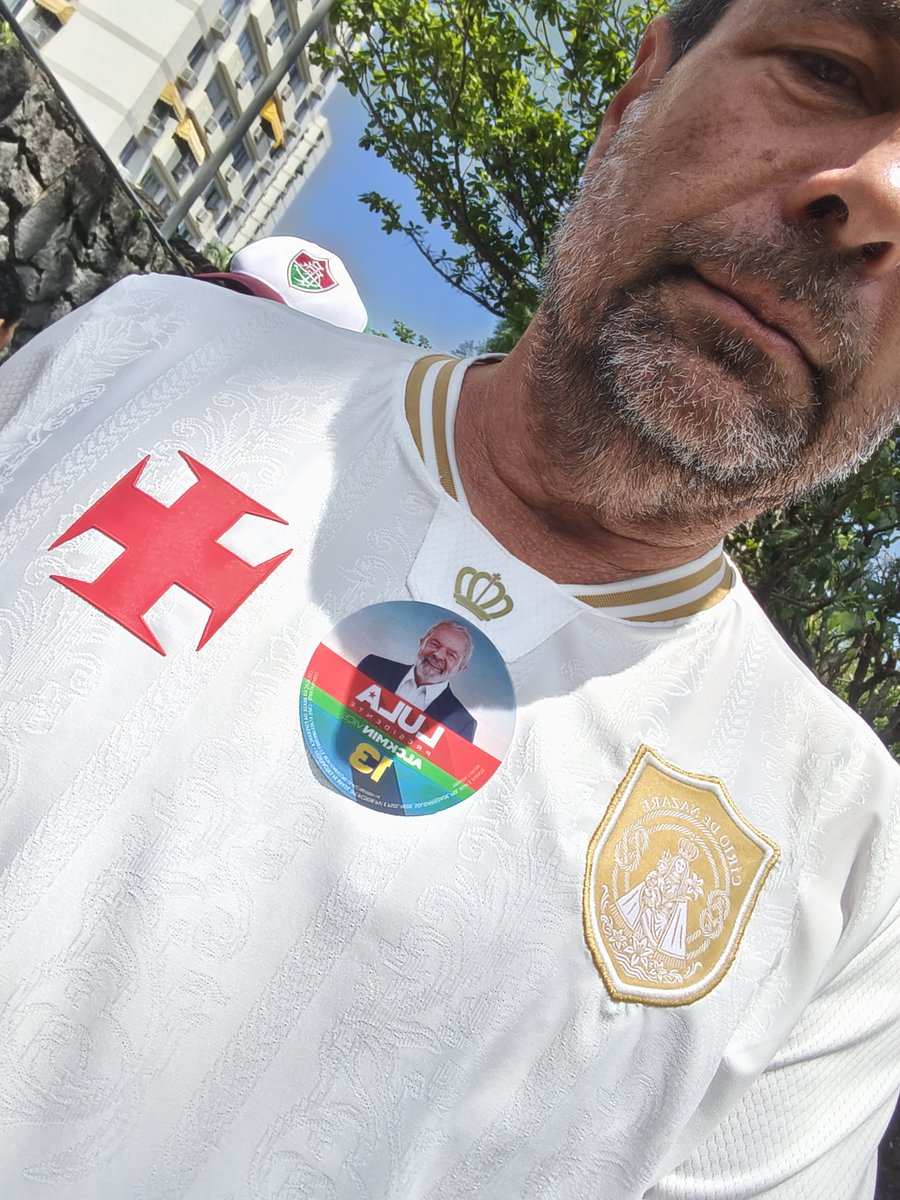 paulorober_s's tweet photo. Eu já lutei por negros e operários, portanto... https://t.co/0Djpvd088s