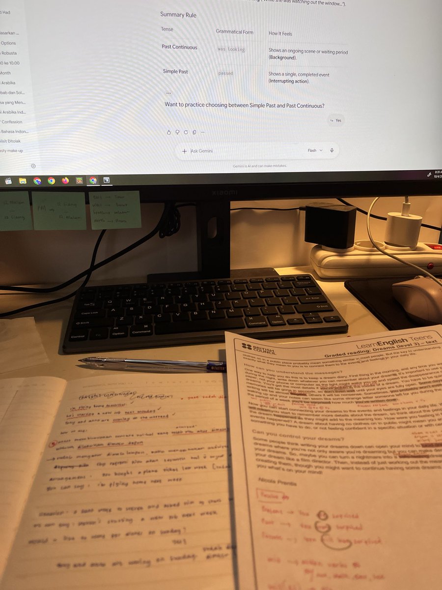evecsent's tweet photo. today’s recap :3 so happy to be the second person on the board hehehe. actually i forgot to turned off my ypt and it makes my study time become 6 hours, i studied only 3 hours btw but i’m so happy i can write 你好，对不起，没关系 :9 but it’s hard for me to write 谢谢 https://t.co/m9vfZiAZkv