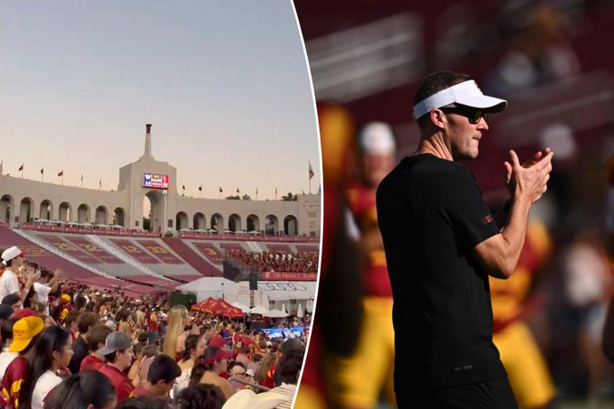 theindicatorpod's tweet photo. USC fans reach breaking point with 'Fire Lincoln' chants emerging in Coliseum

Read more on The indicator : https://t.co/mMYknyW9ay

@indicatorpod https://t.co/PgKwDWs9SR