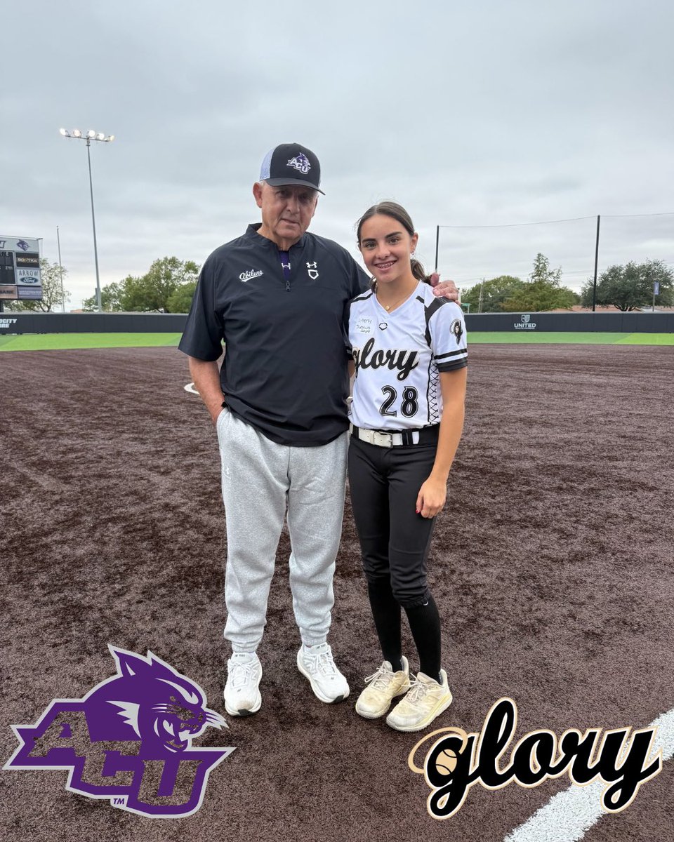 ADKINSGOLD16U's tweet photo. 🥎LIBERTY JUSTUS attended camps and got to learn from amazing coaches from Abilene Christian University and Grand Canyon University! Thank you to the coaches for sharing your talents.🥎
#halosup😇 https://t.co/Ql1E6yxRTn