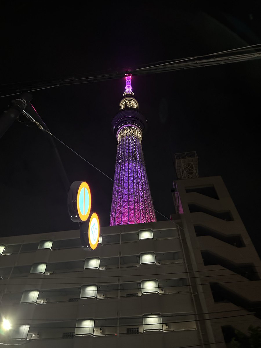 BLUEYAGI2011's tweet photo. 今日も沢山のお客様のご来店ありがとうございました😊
かなり疲れたので、いつもの薬師湯♨️さんでスパークリング浴びて、スッキリしました♪
５.6日は連休させて頂きます🙇 https://t.co/4mldxNIuEO