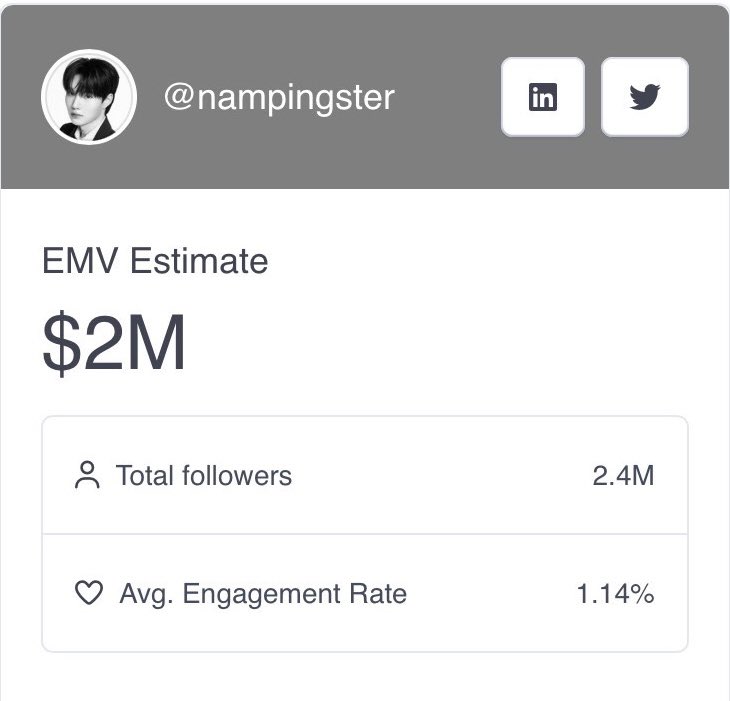 NampingsterLand's tweet photo. หม่ามี๊หม่าม๊าทุกคนคับ🥺💕 This is incredibly amazing 🤍🤍🤍 2M here we go bibi 🫶🏻❤️‍🔥

#KengNamping #Kengharit #nampingster @Schiaparelli #Schiaparelli #PFW https://t.co/cO05Yre418