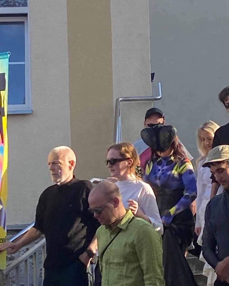 mynameisobelpg's tweet photo. Björk in Bielsko-Biala https://t.co/W0uaZpJnvN
