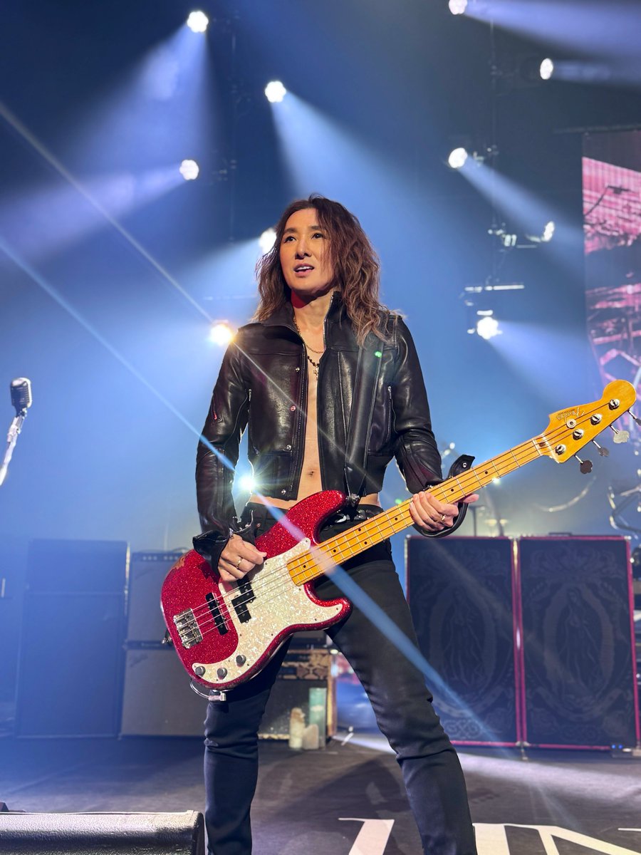 hikerumano's tweet photo. 120%のJさんを浴びました

マジで格好良かった

#LUNAPIC
#LUNASEA
#仙台
#2日目 https://t.co/as060c9csl