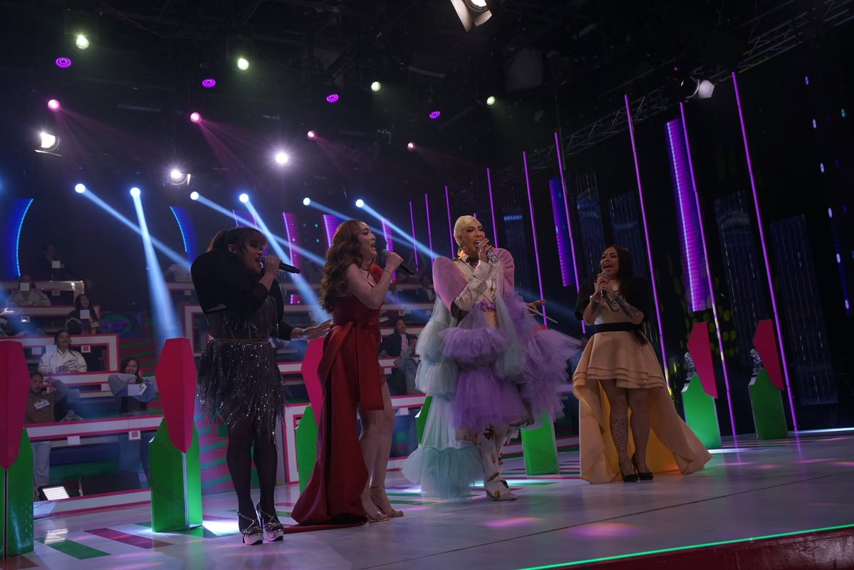 everybodysingph's tweet photo. Dito sa Everybody Sing, walang magkakalaban dahil lahat ay nagtutulungan. ๐ค
#EverybodySingTogether https://t.co/MIizHOEohF