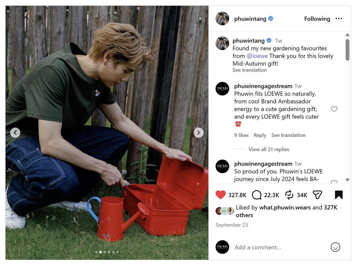 phuwinengstrm's tweet photo. BA Phuwin with the gardening kit. The coolest Mid-Autumn gift from @LoeweOfficial  🌿

#LOEWExPhuwin #LOEWE 
@phuwintang #phuwintang

Please like, comment, repost, save, and share
https://t.co/qmtf02B2zg https://t.co/lIVu03W9Jf