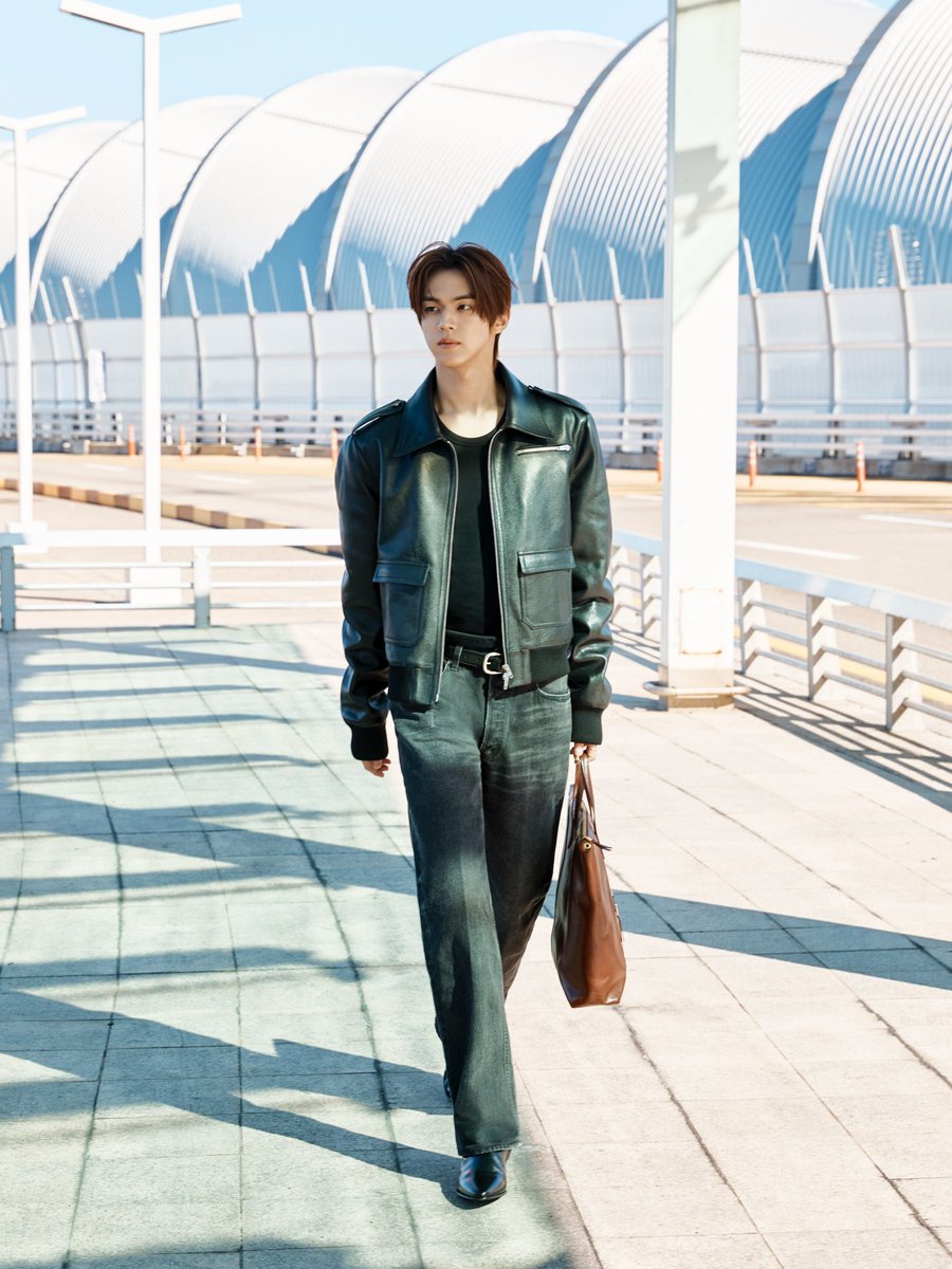 13__04__jj's tweet photo. ソッコーで壁紙にしました！ https://t.co/kpJyxfZXGx