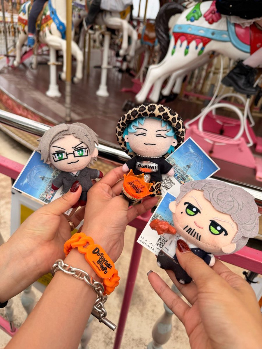 yamadacos's tweet photo. タオル反対だった🤣🤣🤣
来年また皆で会いましょう。。。🤜🤛 https://t.co/xBeSL6WUkE