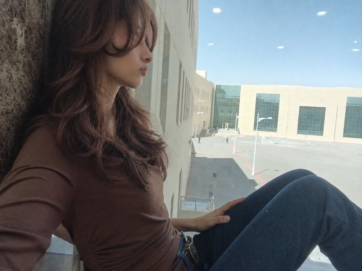 xuipp78's tweet photo. #Sideprofile https://t.co/NsCc469zig