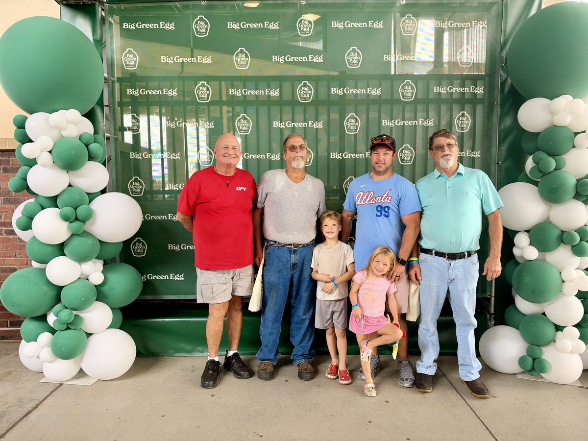 DraughtMan63's tweet photo. @RobertIrvine Eggtoverfest Outside of Atlanta on Saturday 200 Cooling Teams a lot of Great food &amp; Cooking ideas !!! https://t.co/BwfPajUPum