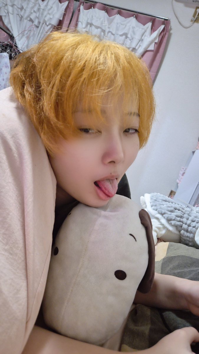 bs666yn's tweet photo. 牛乳がデンジくんになた https://t.co/o59MoWnG0Y