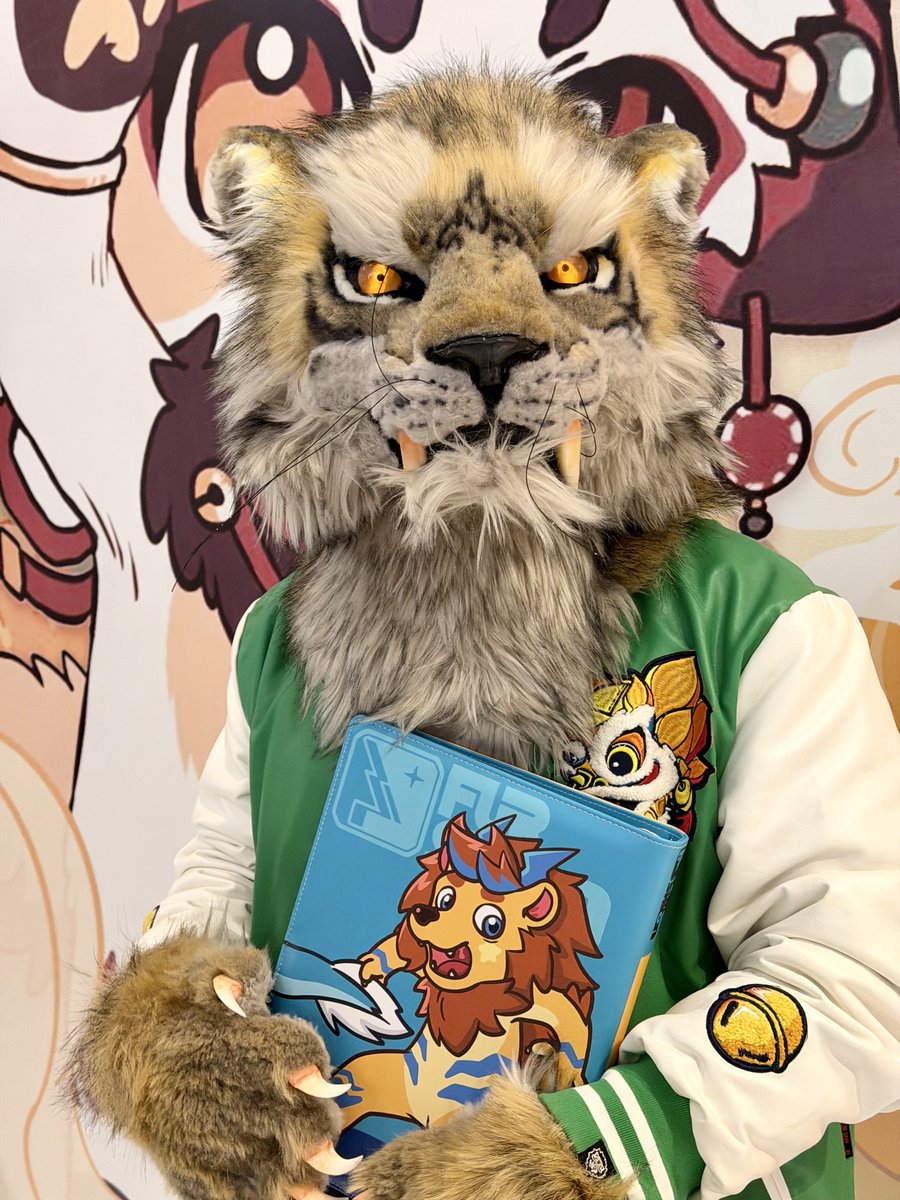 Neo_Orson's tweet photo. #FursuitFriday https://t.co/5FYtLRlv5w