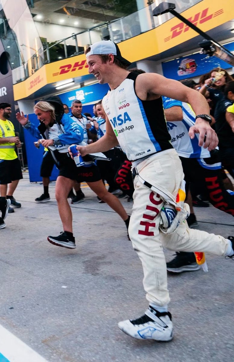 redbullvictim_'s tweet photo. Liam’s stupid giggle and the way they chased them both down ugh rb family gimmick works on me every time https://t.co/hWEZ3Td4Jy