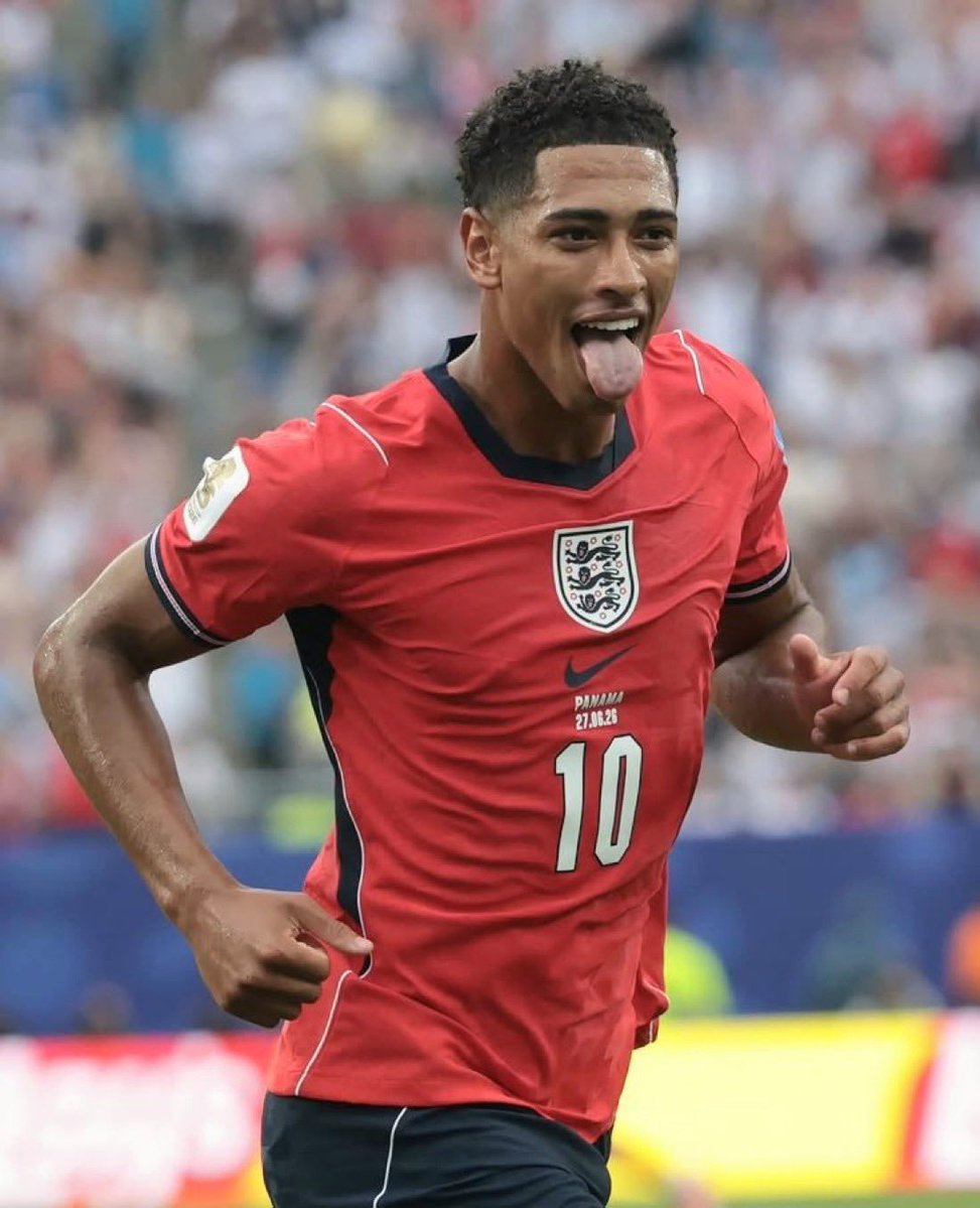 daguitovaldes's tweet photo. Tiro un facto y me voy a merendar:

El Real Madrid tiene que hacer girar su proyecto deportivo alrededor del talentazo de Jude Bellingham y no de Kylian Mbappé.

La primera y única vez que lo hicieron (cuando llegó) ganaron Liga, Supercopa y Champions.

Buen provecho... 🥐☕ https://t.co/Q8J2JoURxP