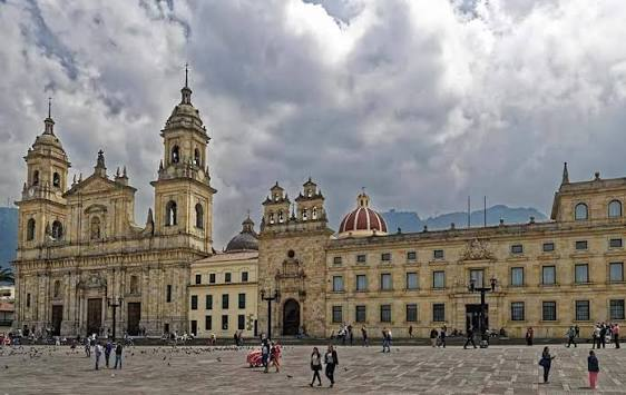 PepeElGrillo178's tweet photo. Bogotá Fue Una De Las Ciudades Mas Importantes Del Imperio Español

Y Capital del Virreinato De Nueva Granada https://t.co/iouLnVbwGf