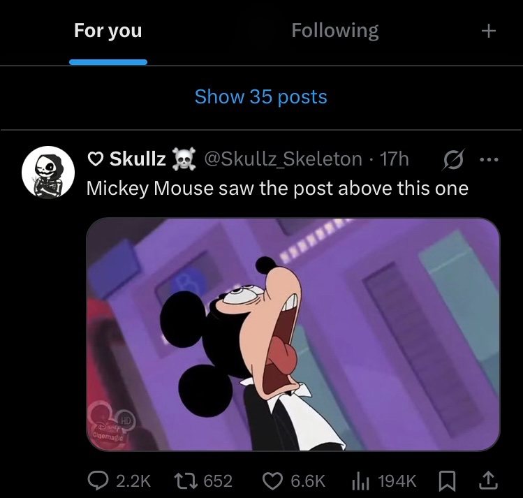 LePlanexplorer's tweet photo. @Skullz_Skeleton Mickey is seeing some shit, clearly https://t.co/IhD4qKFuyo