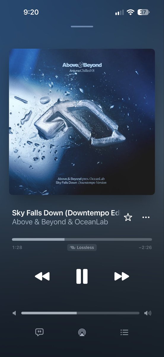 Dieyush's tweet photo. Dense harto.
Pongan todo el volumen y disfruten de la mañana.
https://t.co/HjMzFDfy8U
#AboveAndBeyond #SkyFallsDown #OceanLab https://t.co/t3tewrim3B