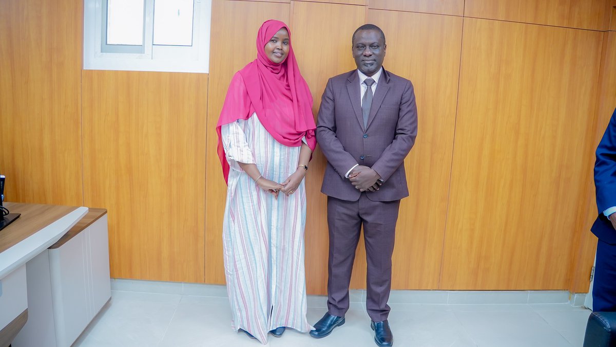 WHOSom's tweet photo. The discussion focused on ways @WHOSom and @sihrsomalia can deepen collaboration in health research, focusing on evidence generation &amp; use, integrated governance for health research, and building the research ecosystem with government institutions at national and state levels. https://t.co/jfaGJQpGAj