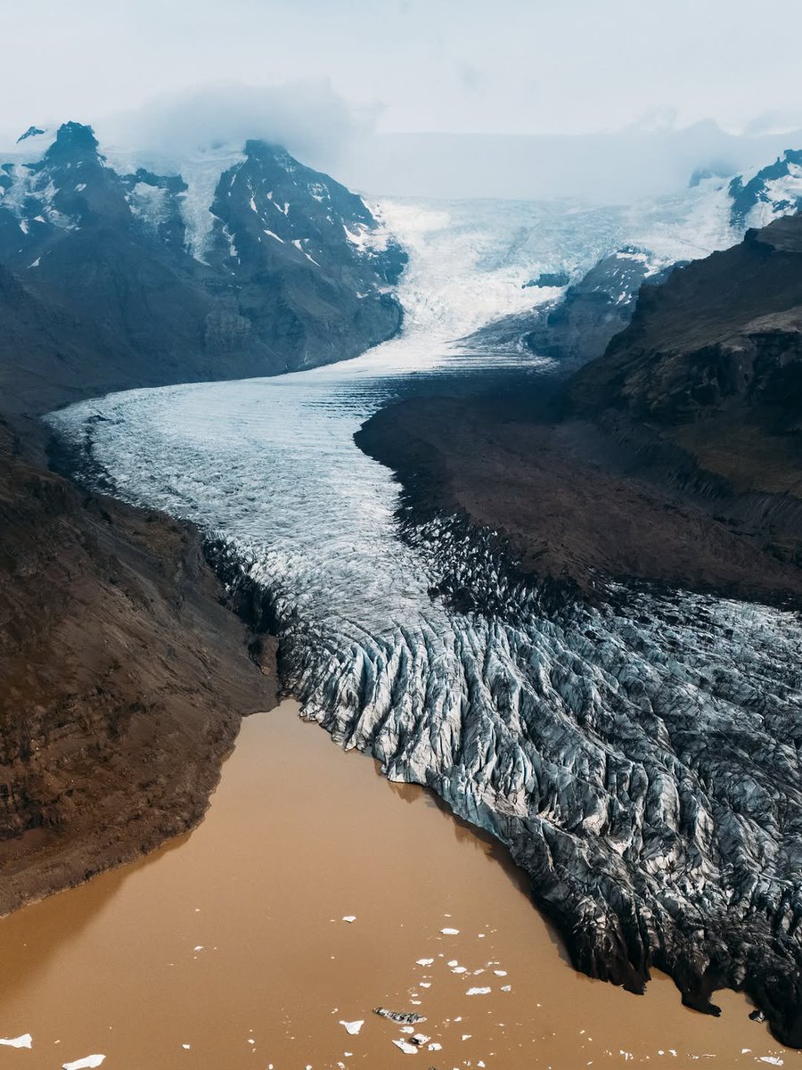 flower6260's tweet photo. Iceland https://t.co/FvTqS3CtKs
