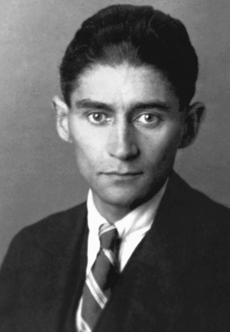 dommenrod's tweet photo. “Teoricamente existe uma chance de felicidade plena: acreditar no que há de indestrutível em si próprio e não ter de lutar para alcançá-lo”.

Franz Kafka, escritor. https://t.co/jSzjoD01YX