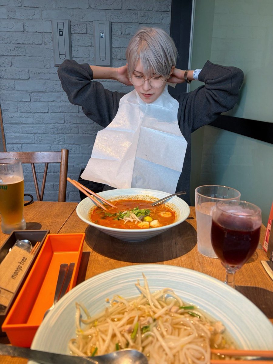 lobcosu's tweet photo. 昨日のTDCｱﾔﾃｨ–📚🗣※cos
真剣に麺と向き合った https://t.co/6xPRXqsJao