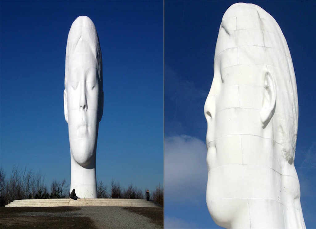 dreamStHelens's tweet photo. Its an amazing story how we went from a colliery to a sculpture that now has replicas around the world.  Thats why our original website (https://t.co/Zho778vLo5) should be immediately reinstated (not an ill informed link) as the story is unique and will never be repeated. https://t.co/ZA2bTwLOTP