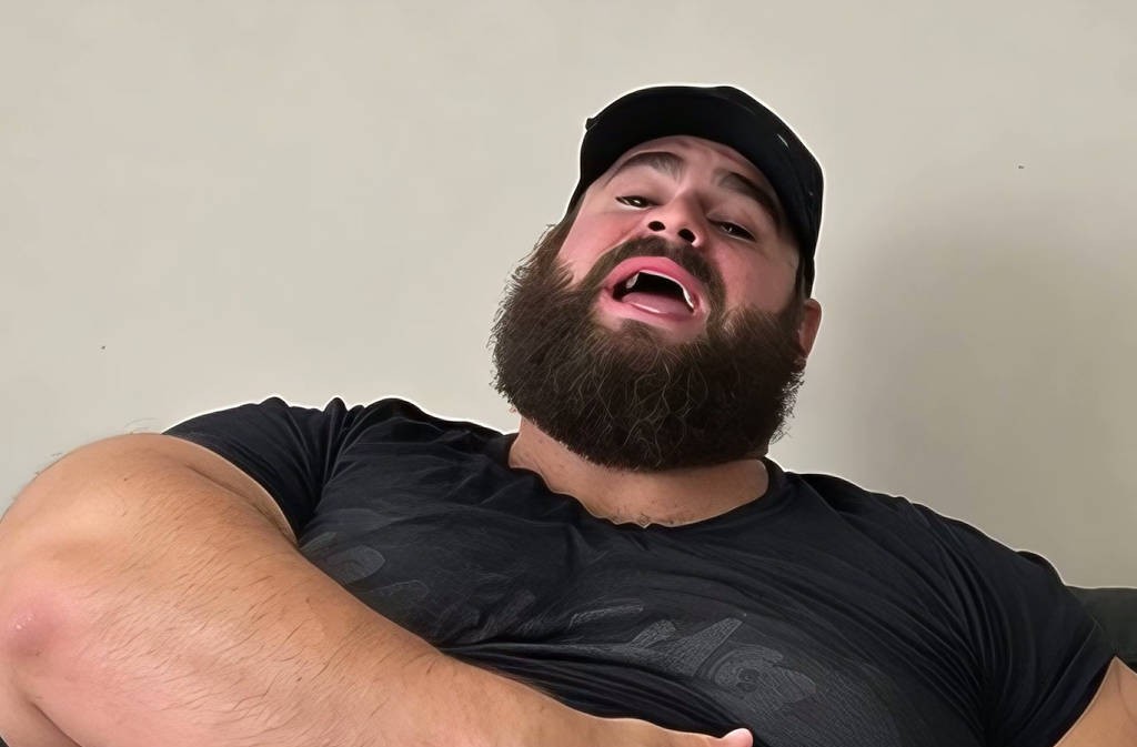 HimFlexer's tweet photo. Looking down at you.

click link for vid
https://t.co/CiwOfBHwVA

Patreon: https://t.co/uy8Ggbqqyy

#HotGuys #BigGuys #Muscle https://t.co/SYG0gPgzSB