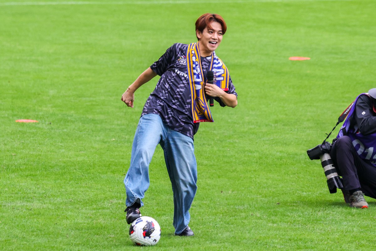 ju_t_m's tweet photo. #TravisJapan
#宮近海斗
#Jリーグスペシャルアンバサダー https://t.co/XQhTept1JW