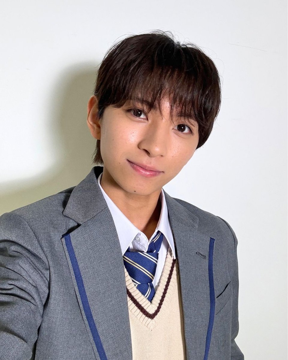 minamikun_2026's tweet photo. ミュージカル『#南くんの恋人』

─── ⋆⋅✩⋅⋆ ────

堀切千代役 #竹野世梛
（#ICEx）
自撮りショット公開📸

─── ⋆⋅✩⋅⋆ ────

📅2026.12.06(日)～12.16(水)
📍日本青年館ホール

🔗公式HP
https://t.co/xEEnfMcZdo https://t.co/VVMpv9dIO9