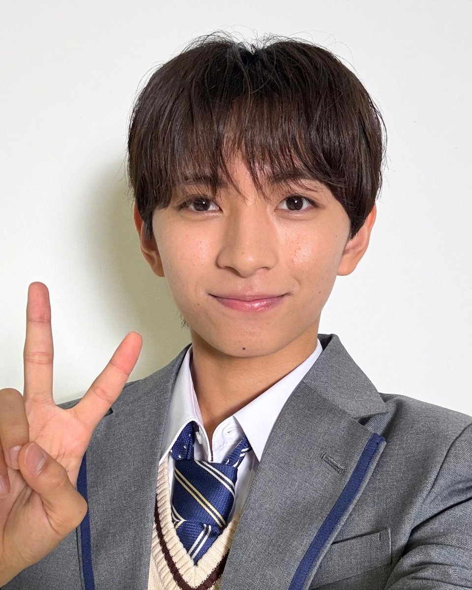minamikun_2026's tweet photo. ミュージカル『#南くんの恋人』

─── ⋆⋅✩⋅⋆ ────

堀切千代役 #竹野世梛
（#ICEx）
自撮りショット公開📸

─── ⋆⋅✩⋅⋆ ────

📅2026.12.06(日)～12.16(水)
📍日本青年館ホール

🔗公式HP
https://t.co/xEEnfMcZdo https://t.co/VVMpv9dIO9