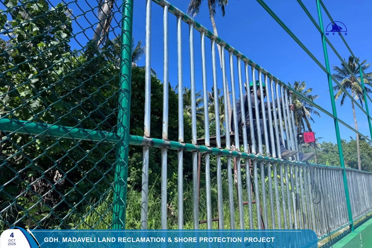 MTCCPlc's tweet photo. Project Update: K. Dhiffushi Football Ground remaining works

GI pipe installation is currently ongoing to build wall fence.

Follow more updates at: https://t.co/RjAFCf3rnI

#MTCCProjects #TeamMTCC #RayyithungeKunfuni #GaumuBinaakurumugaaMTCC https://t.co/VrIt2yZGco