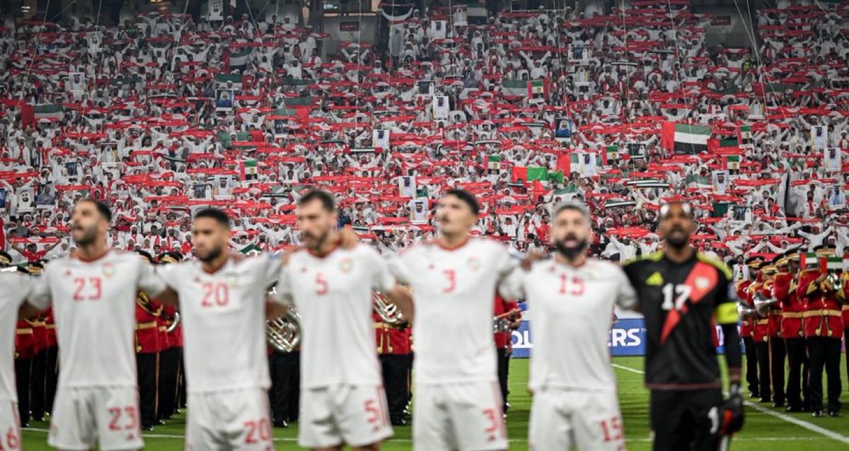 kooora_AE's tweet photo. - لكل اللي رايحين جدة : أخلاقكم وتربيتكم يا عيال زايد ❤️🇦🇪
- لا تنجرون خلفهم وفي مستواهم الفكري الانحطاطي : طبعا إلا ما ندر منهم 
- نروح ونرجع باخلاقنا وعاداتنا الحميدة مهما كانت النتيجة 🤍 https://t.co/gZmdYZtrdK
