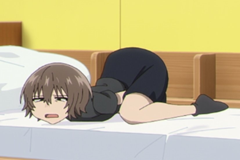 Paikeborea's tweet photo. I accidentally fell asleep on my phone and when the alarm went off it started vibrating my balls https://t.co/5IhnJFm9PV