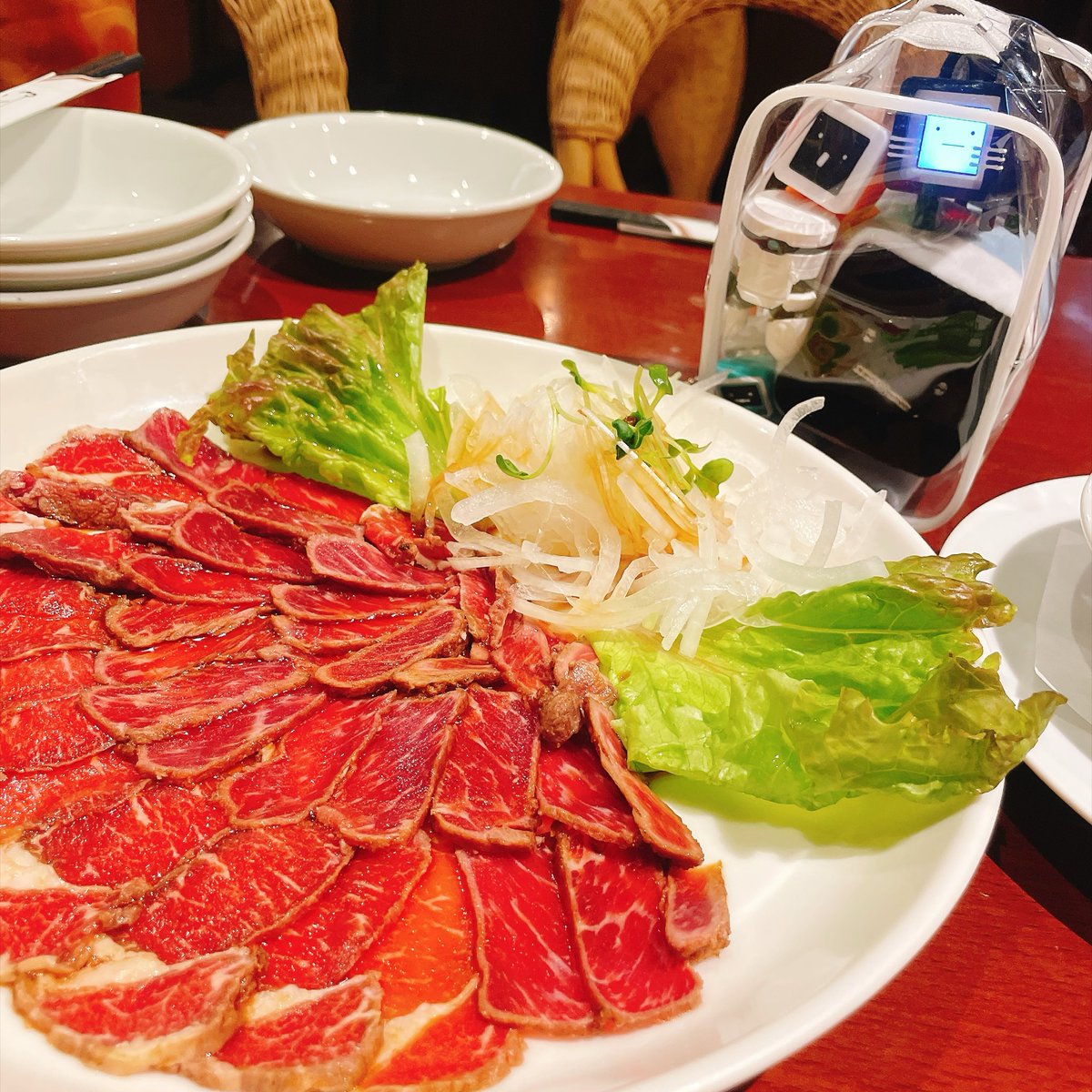pptsubasa's tweet photo. NT東京行って羊食べました。
会場行くとIQ下がって色々わからなくなってしまうので、後からもっとここちゃんと見てくれば良かったな〜ってのが沢山あって無念
ともあれ楽しかったー
出展者の皆様お疲れ様でした！
弱虫ロボ可愛かったなぁ〜 https://t.co/7vF05qU6F5