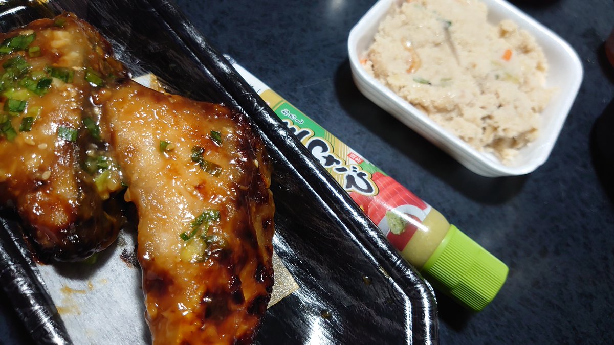 RN_stickfigure's tweet photo. ＜417A＞寿司。 #飯 https://t.co/kpyNnIHBjY
