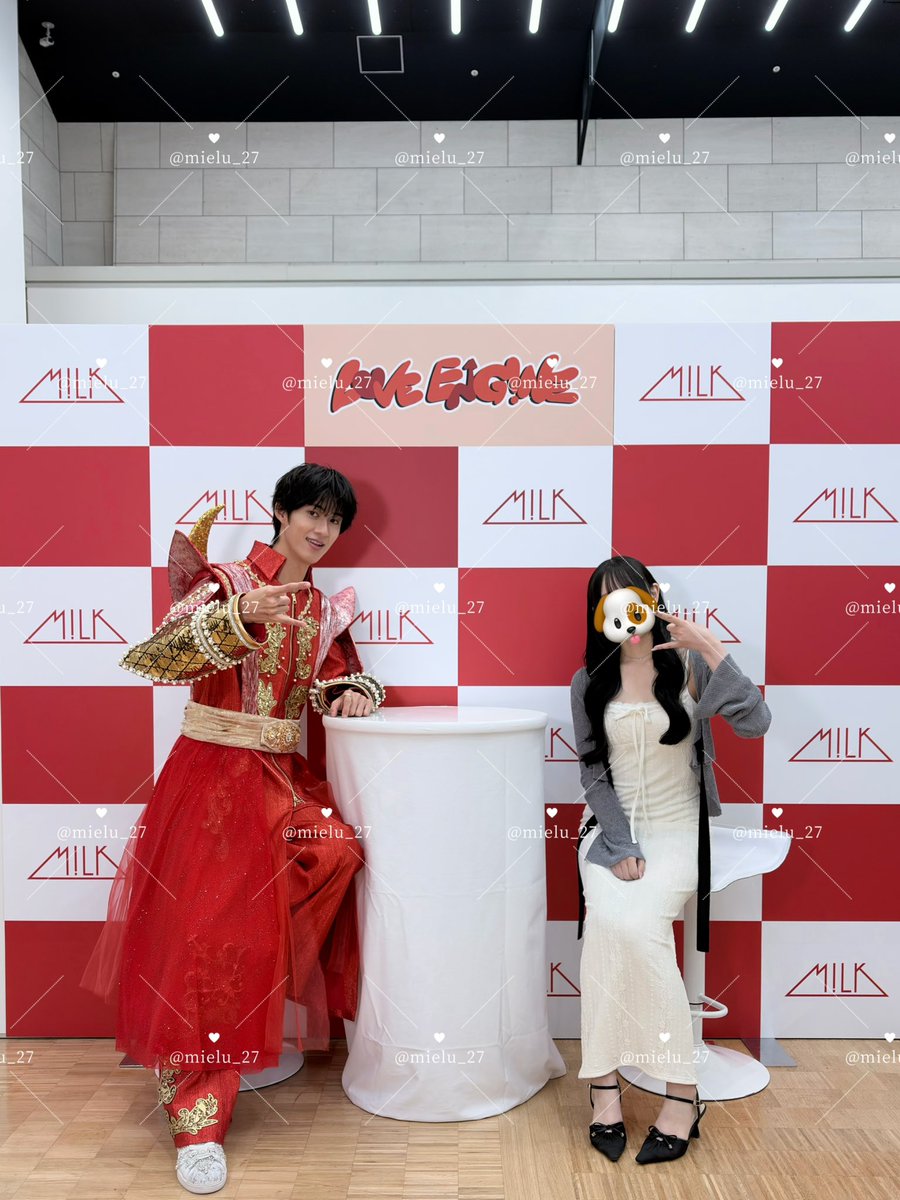 mielu_27's tweet photo. 20261003❤️大阪　1部3部

キラキラアイドルで眩しかった😵‍💫✨
素敵な思い出をありがとう🫶🏻

#MILK #曽野舜太 #ラブエンジン #ツーショ https://t.co/FQvEpLpomU