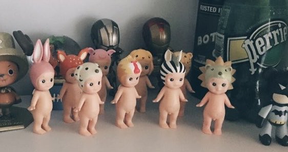 Harin_709's tweet photo. 대디, 나 오늘 장난 좀 쳐도 돼?
- 무슨 장난인데?

알려주면 재미없잖아.
- 또 무슨 사고 치려고.

대디가 나한테 얼마나 약한지 확인하려고.
- 자신감이 아주 넘치네?

그럼 나한테 안 넘어올 자신 있어? 😏

난 과연 무슨 장난을 쳤을까?
#대디 #리틀 https://t.co/JKeAa4JXbT