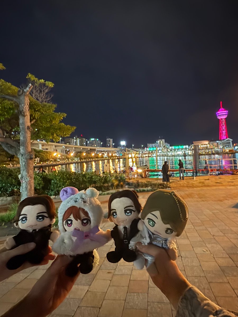 nyaoki_aidol's tweet photo. 美少年以来のマリンメッセ行けて楽しかった🫶🫶
知らん間にキテ7公演も行ってしまいほんとにやばい🤦🏻‍♀️
兵庫だけにしようと思ったのに東京も福岡も行ってしまった爆笑
昨日メロ顔でTやってくれてやばかったからこれからも勉強頑張る！！ https://t.co/h8nuPZJx5k
