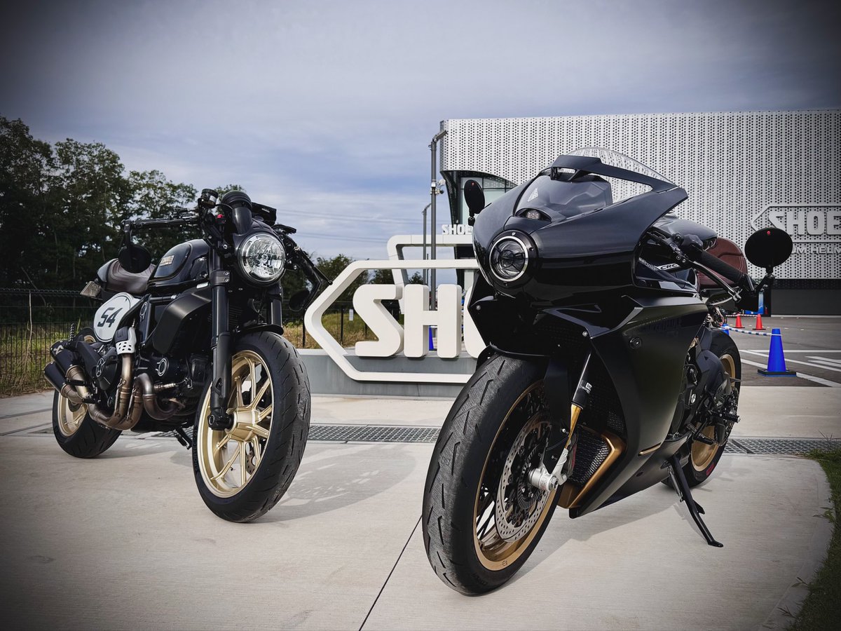 BK_Canopus's tweet photo. SHOEI HELMET PARK
楽しかった〜☺️

#ショウエイ #MVアグスタ #ドゥカティ https://t.co/HOeibSeO5N