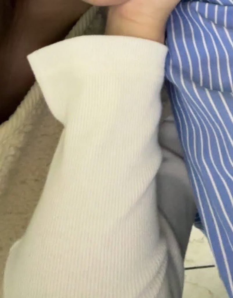 gcfhzf's tweet photo. 童貞もやりちんも好きです🔞
スポーツ男子DM来て https://t.co/0cuZXfJydS