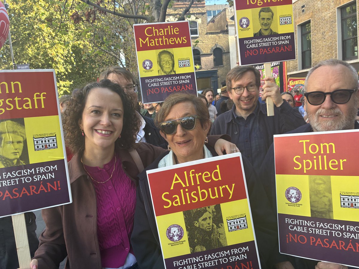 MarxLibrary's tweet photo. Join the @MarxLibrary &amp; @IBMT_SCW at Cable Street at 90 March &amp; rally today. Our placards remember the 37 volunteers who fought fascism in Spain who were at Cable Street✊ https://t.co/CMreCuyidm