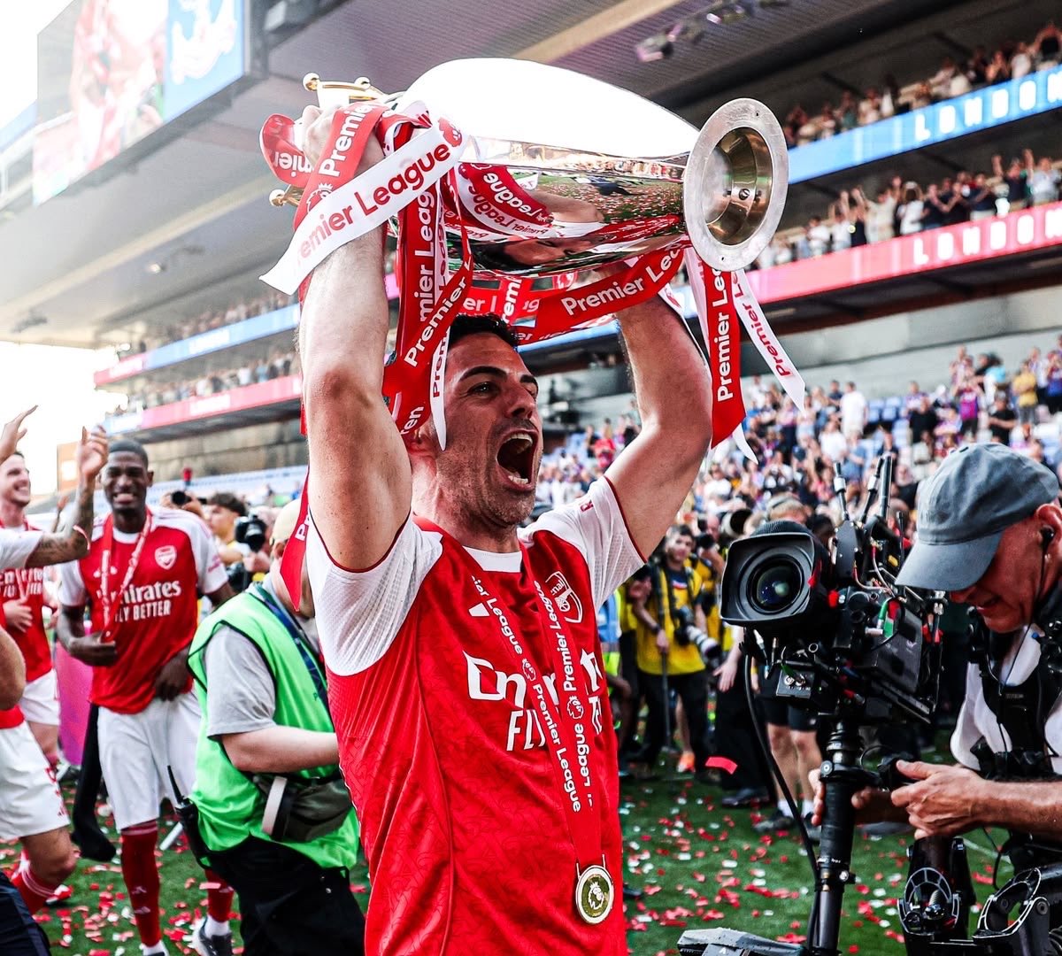 Thisever_'s tweet photo. 🚨🗣️ Mikel Arteta on how winning the Premier League don change im mentality:

 “Yes, I want more. Na amazing feeling. E be one very special moment wey we share together with our people for the streets of North London.”

“We definitely want make we experience that moment again.” https://t.co/p19oQrGsL3