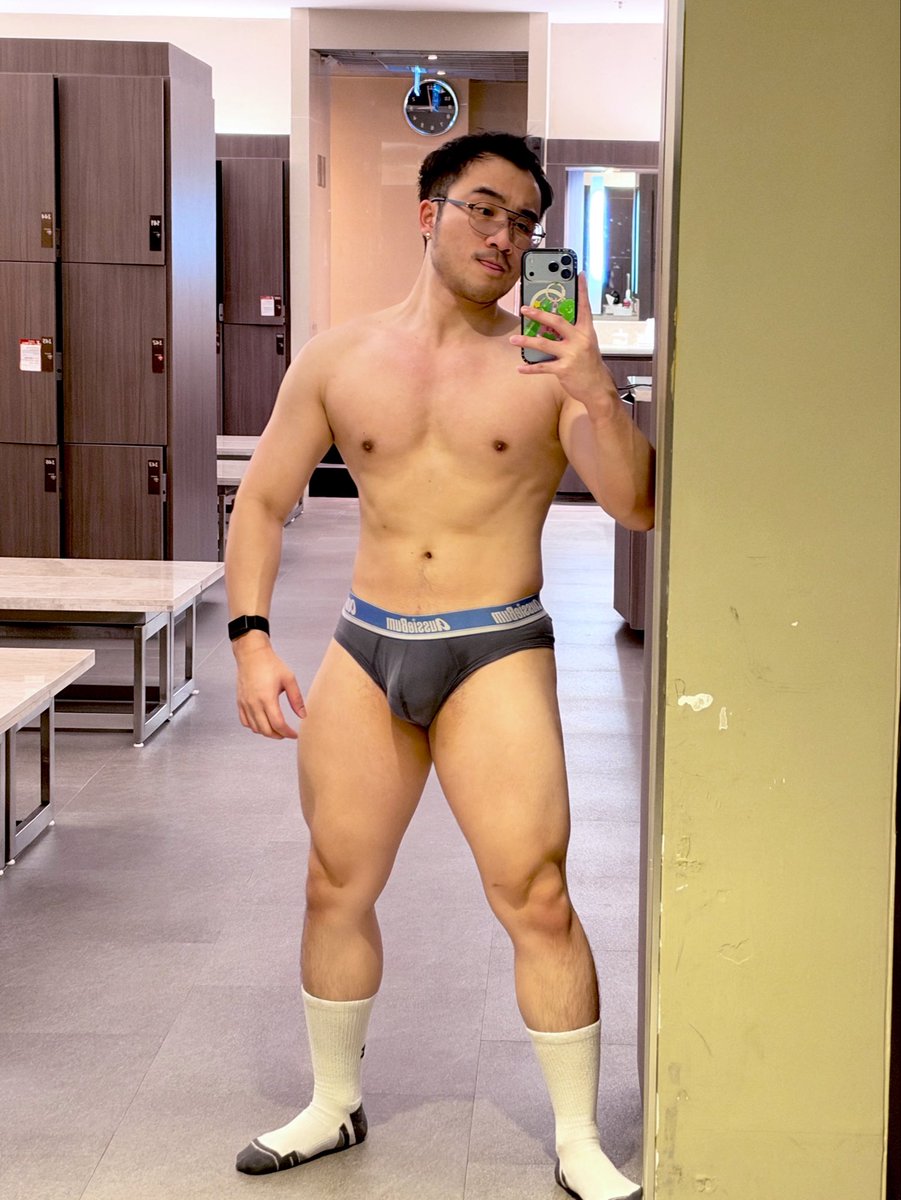 rthurz's tweet photo. อกฟูมากคับ วันนี้อย่างตึงงง https://t.co/BcmGrUr8at