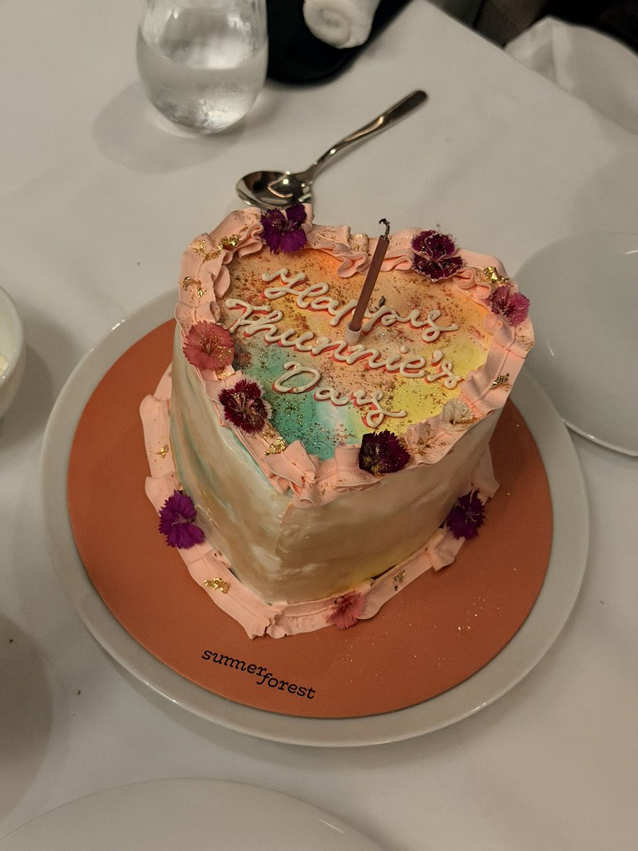 thunniefavs's tweet photo. อร่อยด้วยสวยด้วย ถ่ายลง ig คือแกรมสุดๆต้องยกให้ .. 4 ร้านนี้ 
- bake by chef burin 
- summer forest
- brooklyn baker 
- chambre https://t.co/VAlZpujzBZ