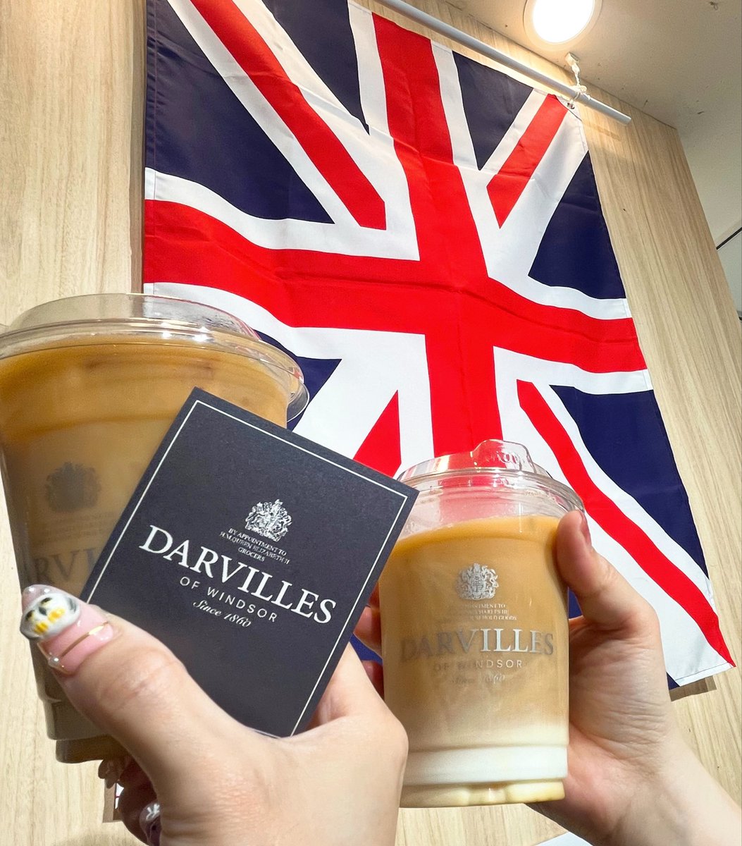 slyth_drcmlfy's tweet photo. しいなちゃんと英国フェア🇬🇧♡
紅茶だけじゃなくてケーキ類も買った🍰☕️

しいなちゃんのイギリス旅のお話も沢山きけたし、原作や映画の話もできてすごく楽しかった🥰‼︎
お土産までありがとう💕また遊ぼうね🫶🏻 https://t.co/sGfKIv0MxG