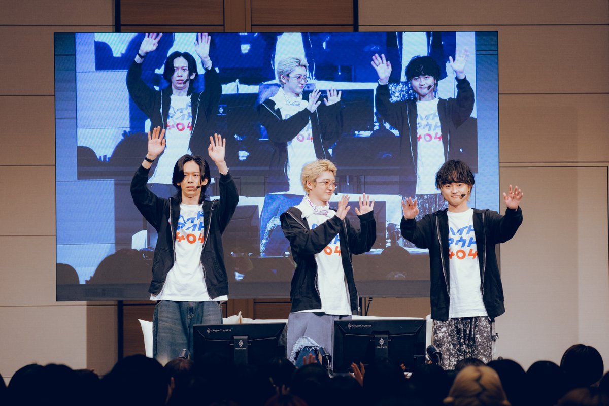 OSAKA_IGS's tweet photo. 🎮OSAKA INDIE GAMES SUMMIT2026レポ
【STAGE】ハイドアウト404 Vol.8

超特急のリョウガさん、ユーキさん、DISH//の橘柊生さんが出演。
一部では「MONOWAVE」「Super Froppings」
二部では「Jelly Troops」「ロケットペンギン」をプレイ
大いに盛り上がりました！
#OIGS2026 https://t.co/qRY7EQlO91