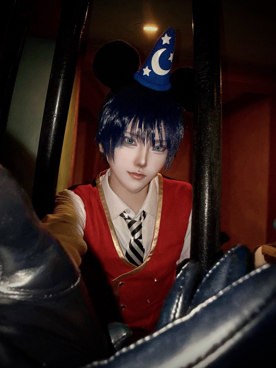 hakumai_mug's tweet photo. 決してその手を離さぬよう───

#Dハロ仮装 #Dハロツイステ https://t.co/dW6rbhxuw8